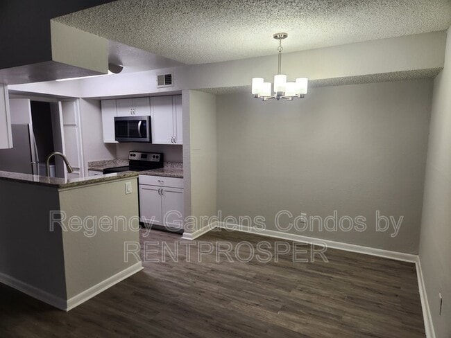 Photo - 4200 Thornbriar Ln Apartment