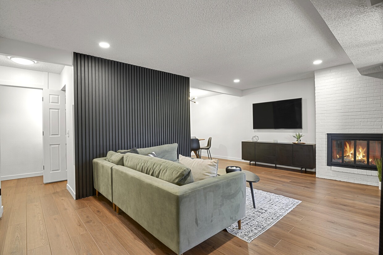 Photo - 7995 E Mississippi Ave (Denver, CO)