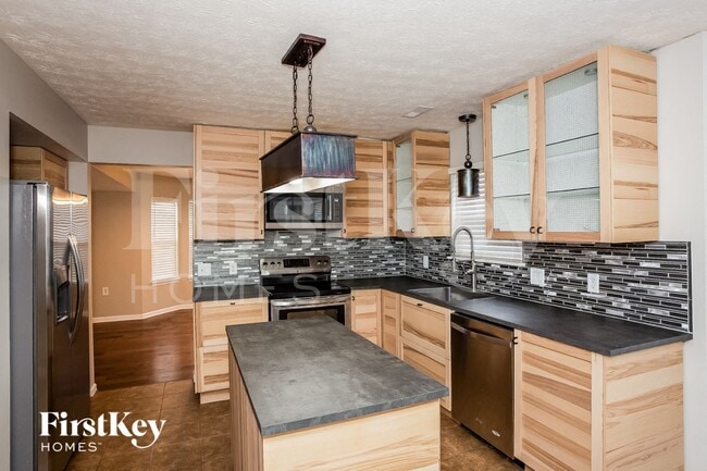 Foto del edificio - 10010 Fountain Springs Ct