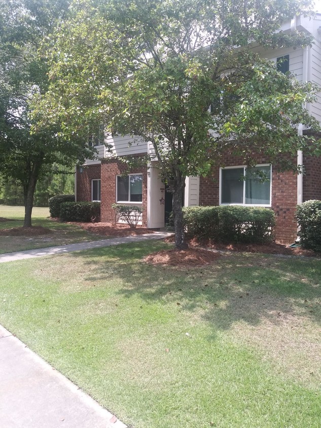 View of Apartment Entrance - 408 Whiteville Rd NW