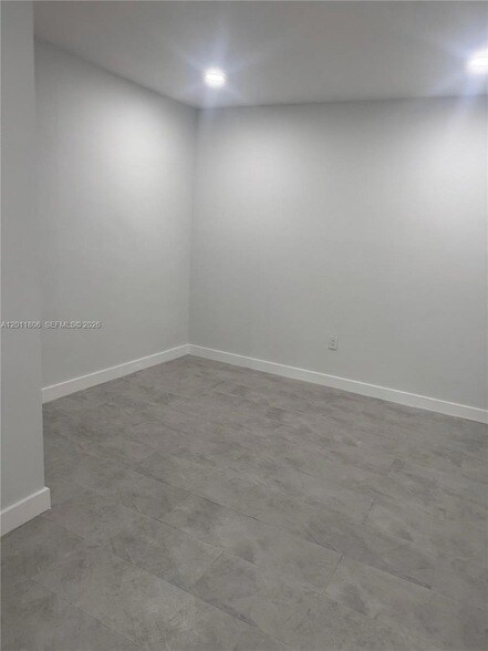 Foto del edificio - 14950 S Spur Dr