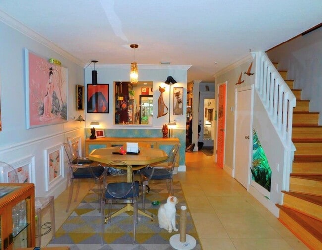 Foto del edificio - 797 S Riverside Dr