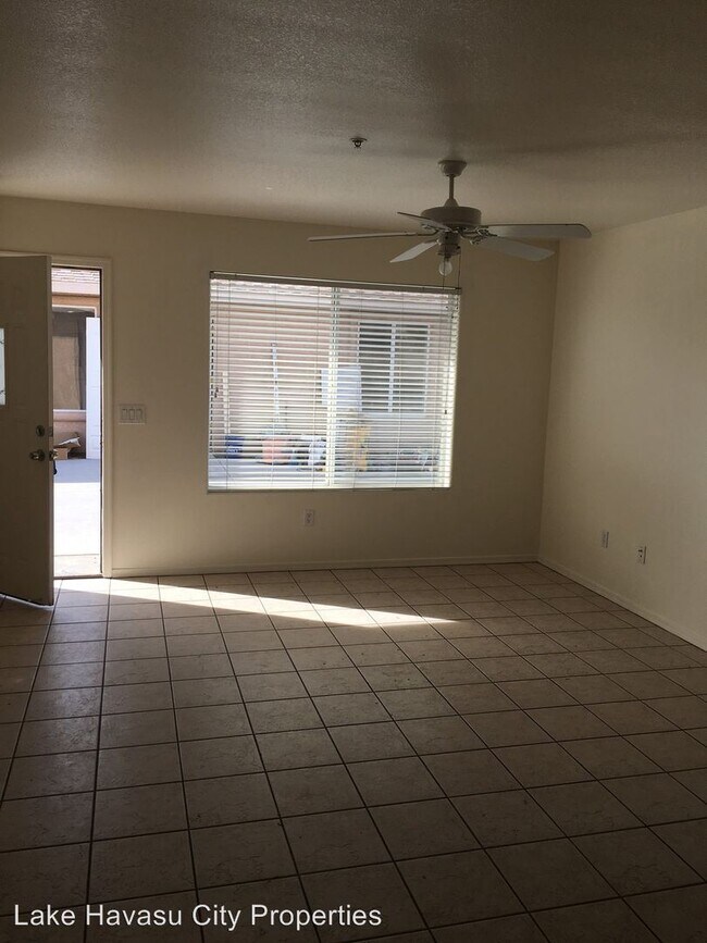Foto del edificio - 3045 Palisades Dr