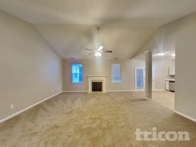 Building Photo - 309 Patrick Ave SW