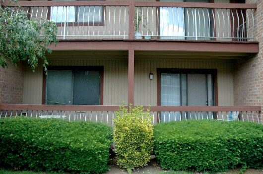 Foto del edificio - 403 Edison Glen Ter