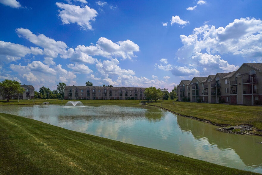 Dupont Lakes Apartments