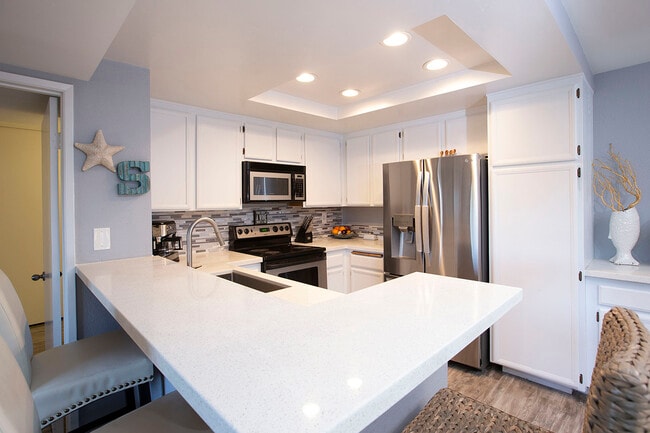 Building Photo - 12290 Corte Sabio