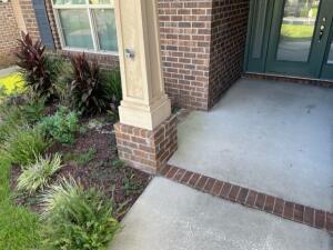 Building Photo - 2051 Fountainview Dr