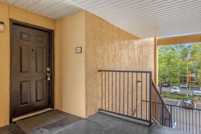 Building Photo - 7618 Pissarro Dr