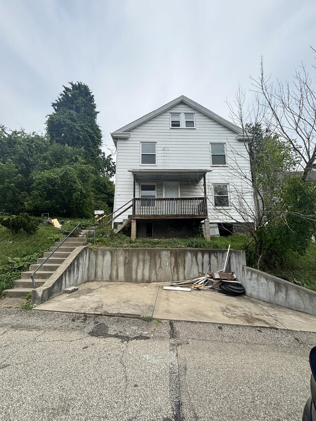 Primary Photo - 1112 Edith Ave
