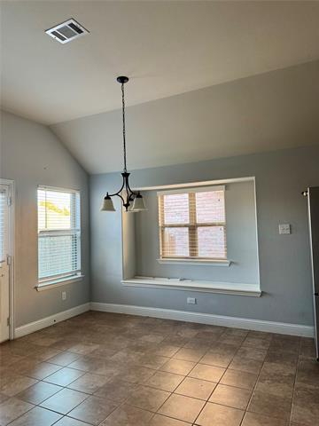 Foto del edificio - 667 Sharpley Dr