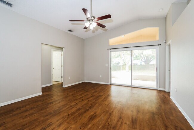 Building Photo - 6328 Prominence Point Dr