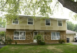 Building Photo - 15331 Trillium Cir