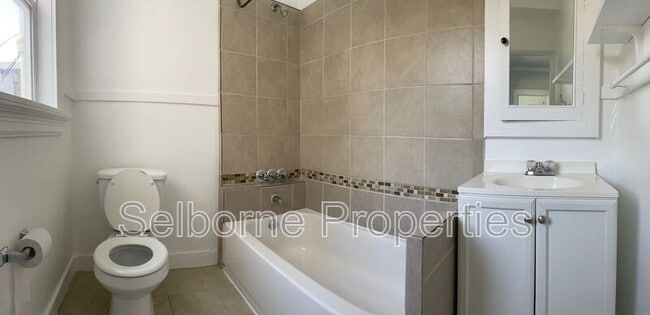Building Photo - 5508 San Pablo Ave