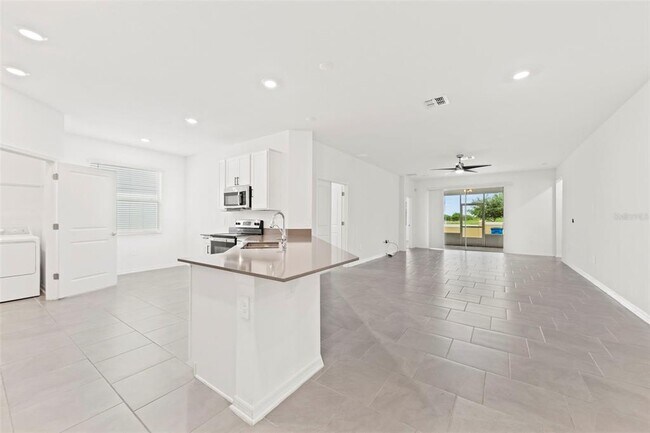 Building Photo - 309 Piave St
