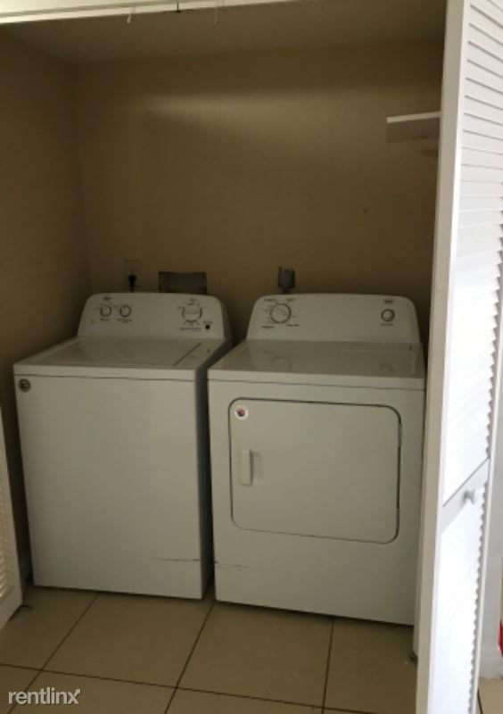 Foto del edificio - 2 br, 2 bath Condo - 6960 Kilgore Dr A Unit A