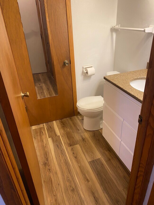 Foto del edificio - 1325 Camden Way