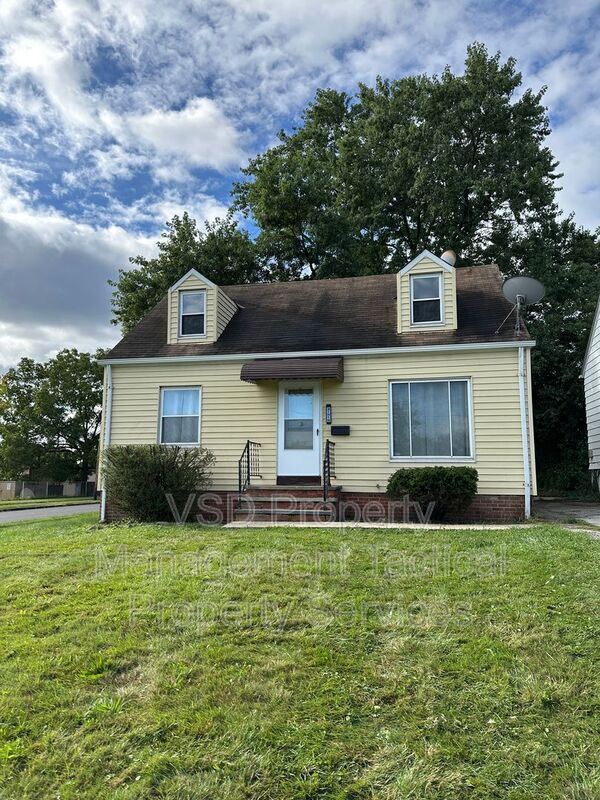 Building Photo - 21516 Watson Rd