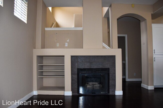 Building Photo - 2 br, 2 bath House - 1066 South Positano A...