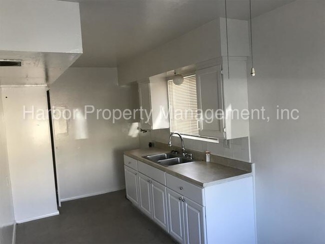 Foto del edificio - 577 E 4th St