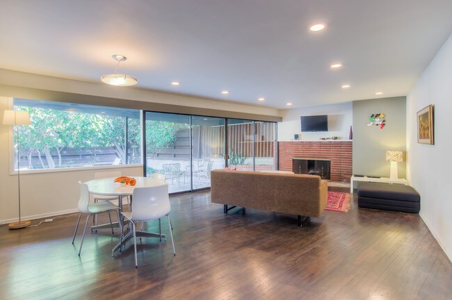 Interior Photo - 3765 Arbolada Rd