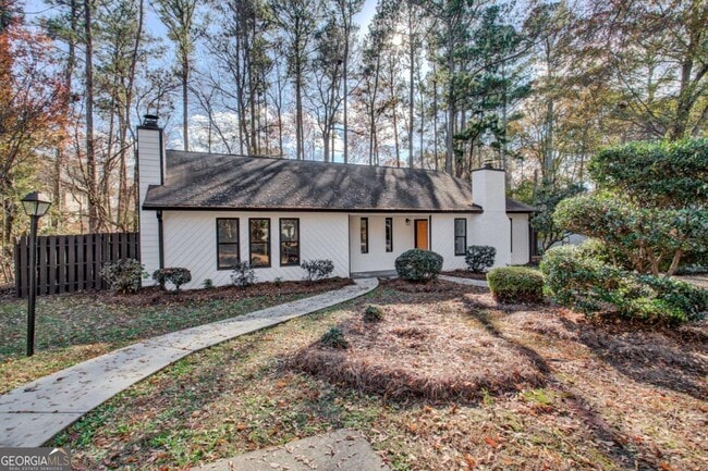 Building Photo - 1010 Mathews Ct