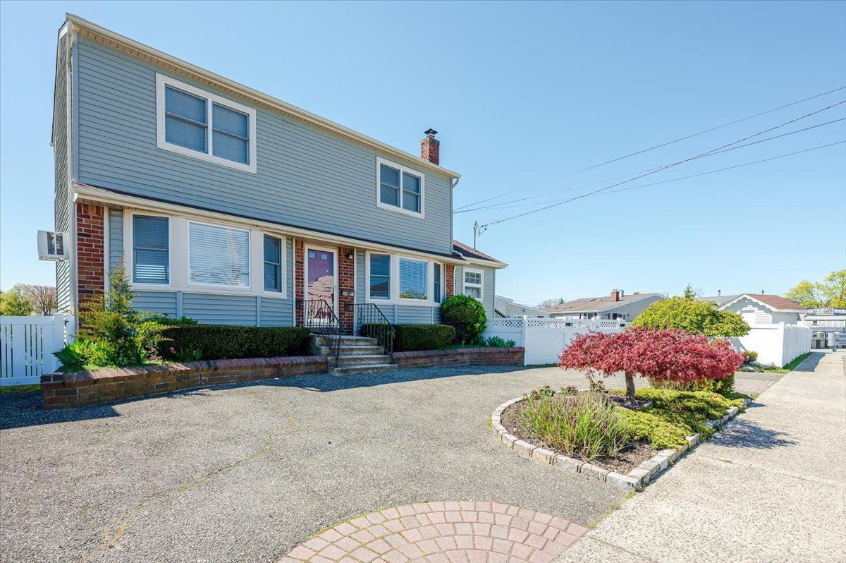 Primary Photo - 2674 Lee Pl