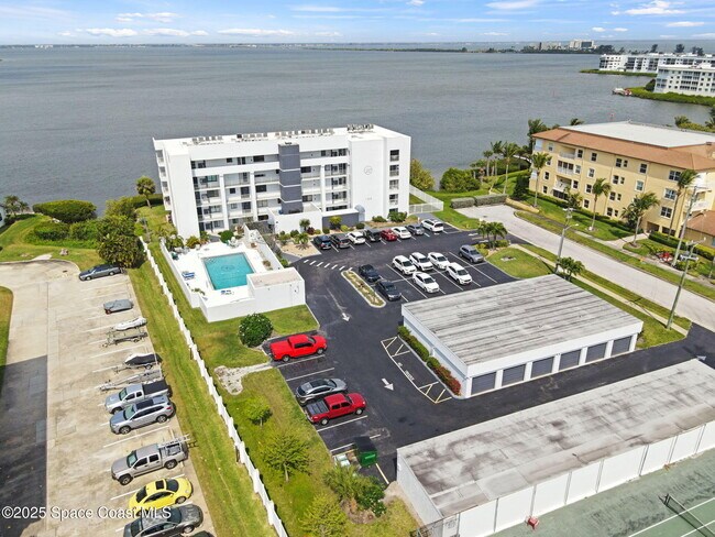 Foto del edificio - 190 Seminole Ln