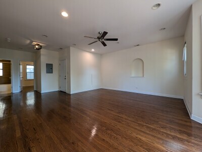 Building Photo - 1821 W Leland Ave