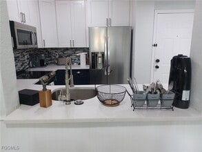 Building Photo - 23540 Walden Center Dr