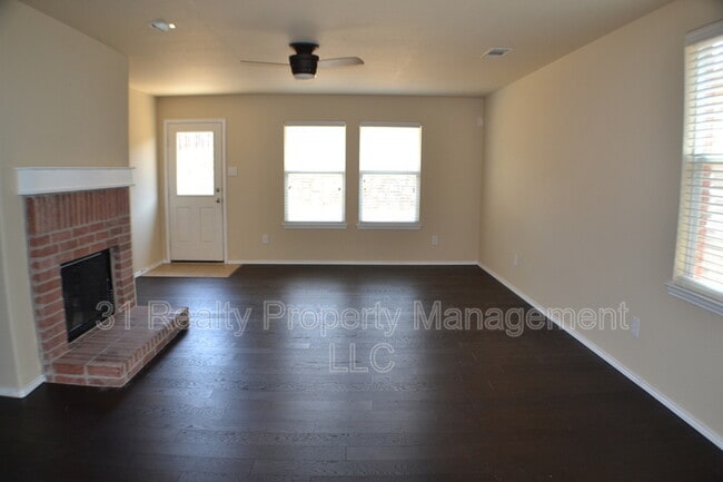 Foto del edificio - 12970 Ambrose Dr