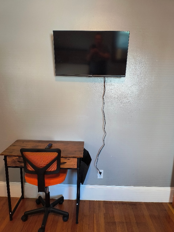 Building Photo - 161 Lynch St