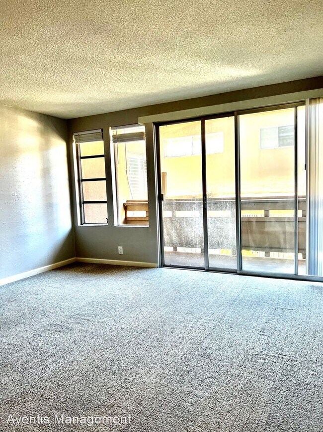 Building Photo - 1 br, 1 bath House - 5343 Broadway Terrace