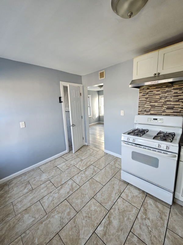 Foto del edificio - 751 E 18th St