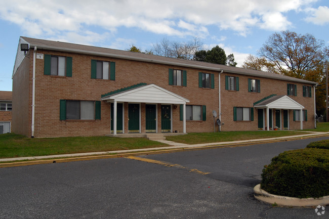 Berkshires I Apartments - Berkshires I and II Apartments