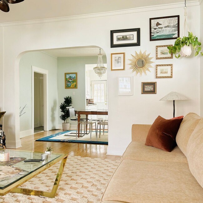Foto del edificio - 107 W 500 N