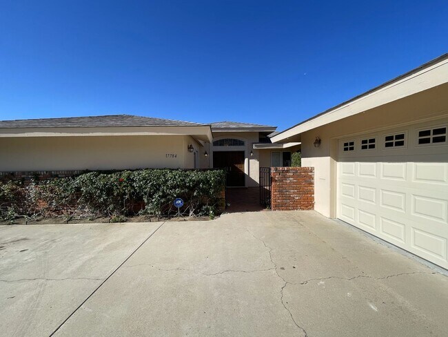 Foto del edificio - Beautiful Ranch Style House in Rancho Bern...