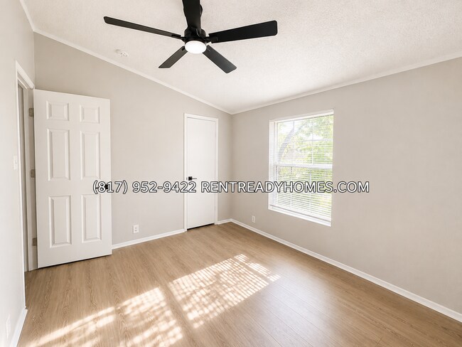 Foto del edificio - 5528 Patton Dr
