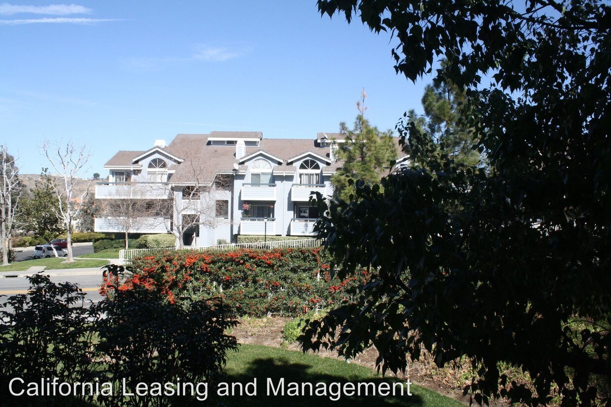 26941 Rainbow Glen Dr, Canyon Country, CA 91351 House for Rent in