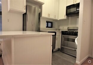 Building Photo - 484 Amsterdam Ave