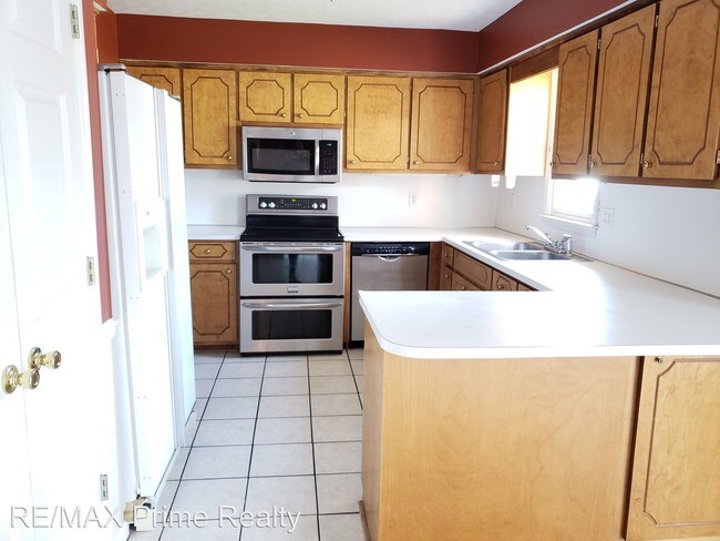 Foto del edificio - 3 br, 2 bath House - 97 Lee Road 468