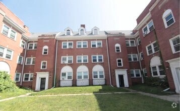 Building Photo - 2028 7th Ave