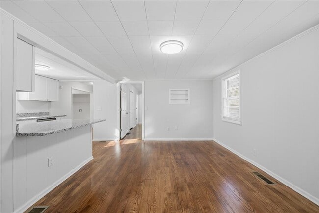 Foto del edificio - 776 Wheeler Cir