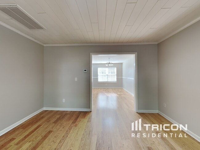 Building Photo - 1268 Winding Path Rd
