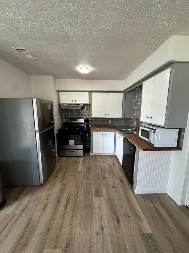 Building Photo - Charming 3BR 1B House in Lubbock