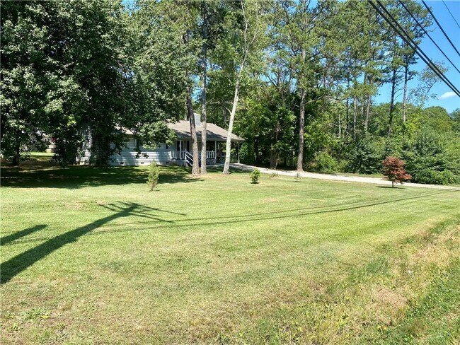 Building Photo - 4835 Browns Bridge Rd