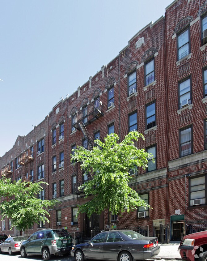 Primary Photo - 437 61st St