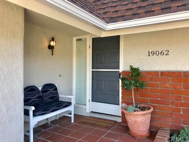 Building Photo - 19062 Plum Tree Ln