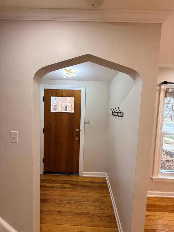 Building Photo - 4144 Park Ave