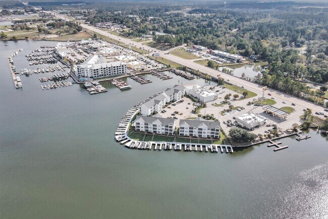 Foto del edificio - 168 Lake Point Blvd